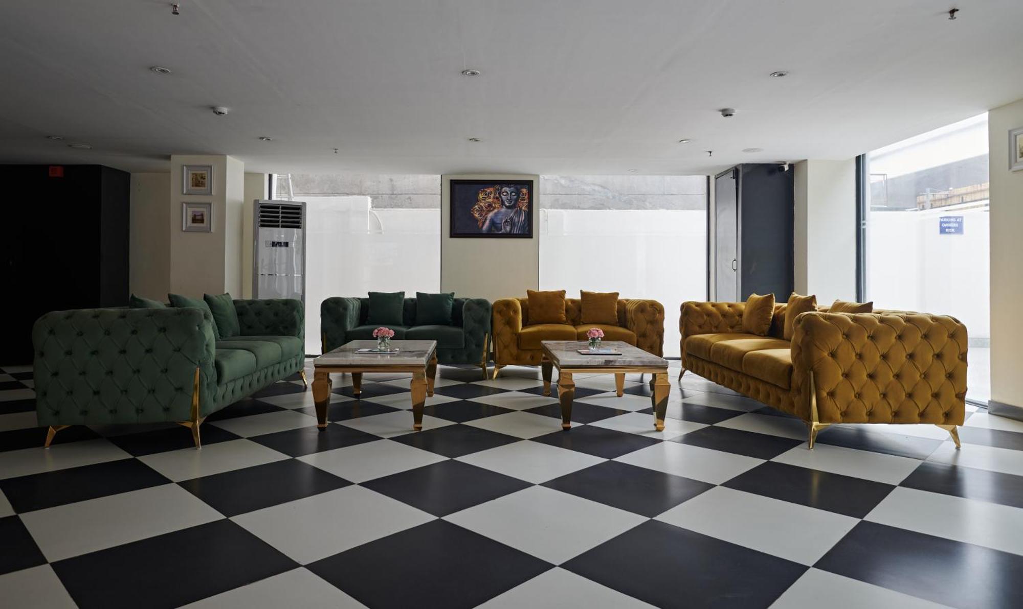 Deventure Sarovar Portico Patel Nagar Nueva Delhi Exterior foto