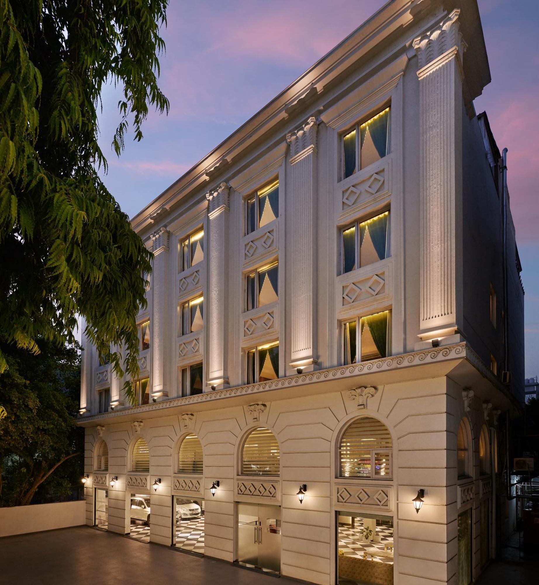Deventure Sarovar Portico Patel Nagar Nueva Delhi Exterior foto