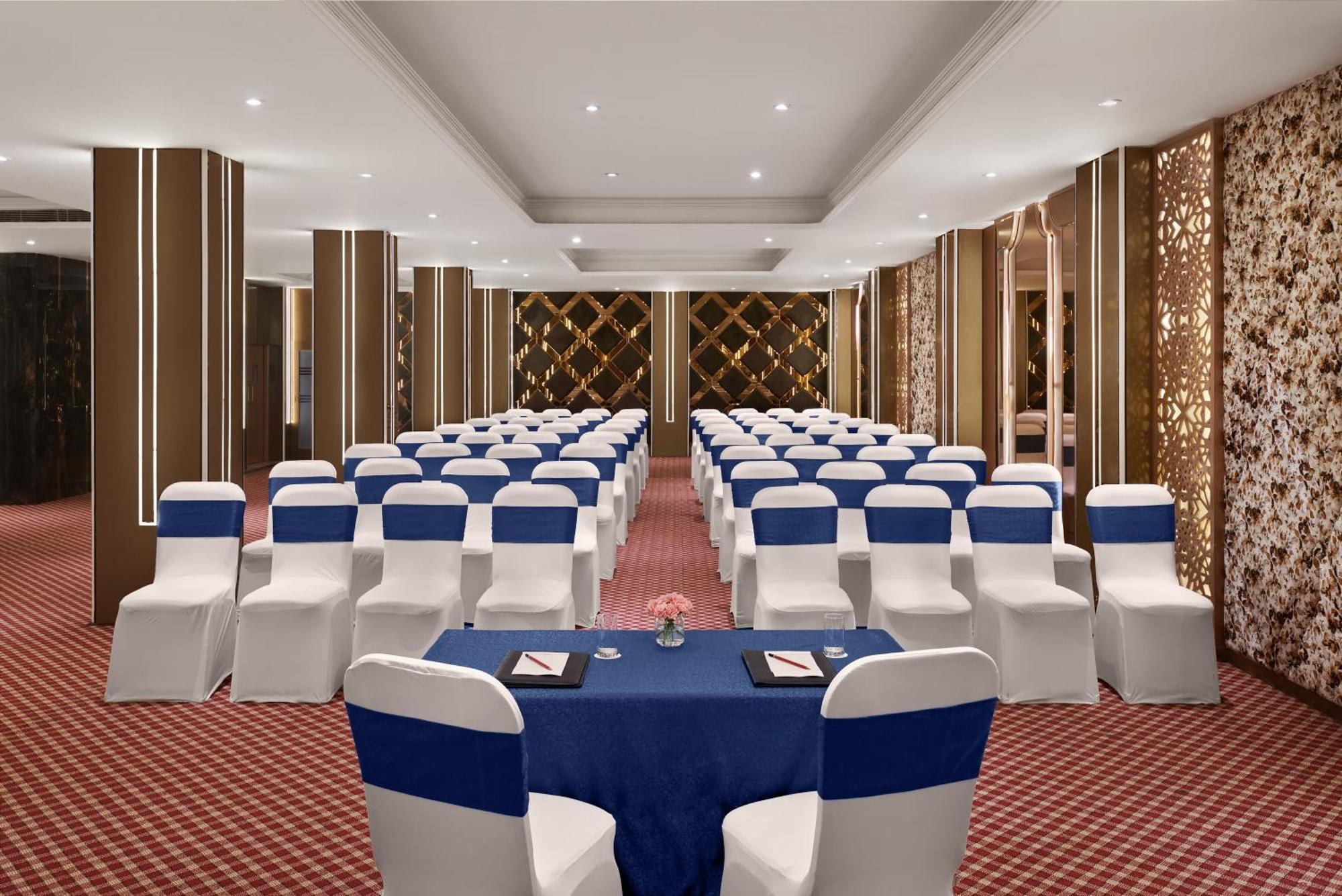 Deventure Sarovar Portico Patel Nagar Nueva Delhi Exterior foto