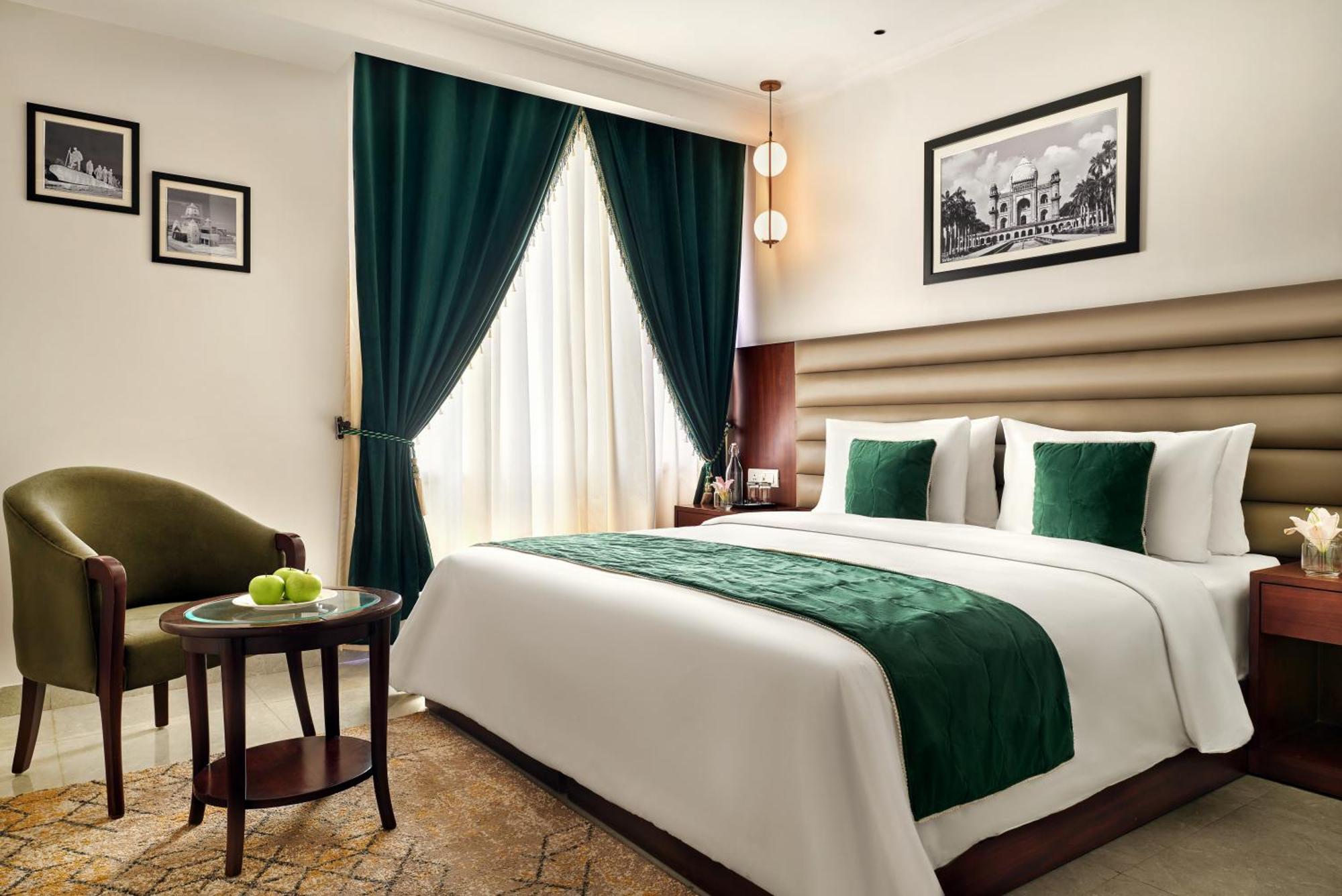 Deventure Sarovar Portico Patel Nagar Nueva Delhi Exterior foto