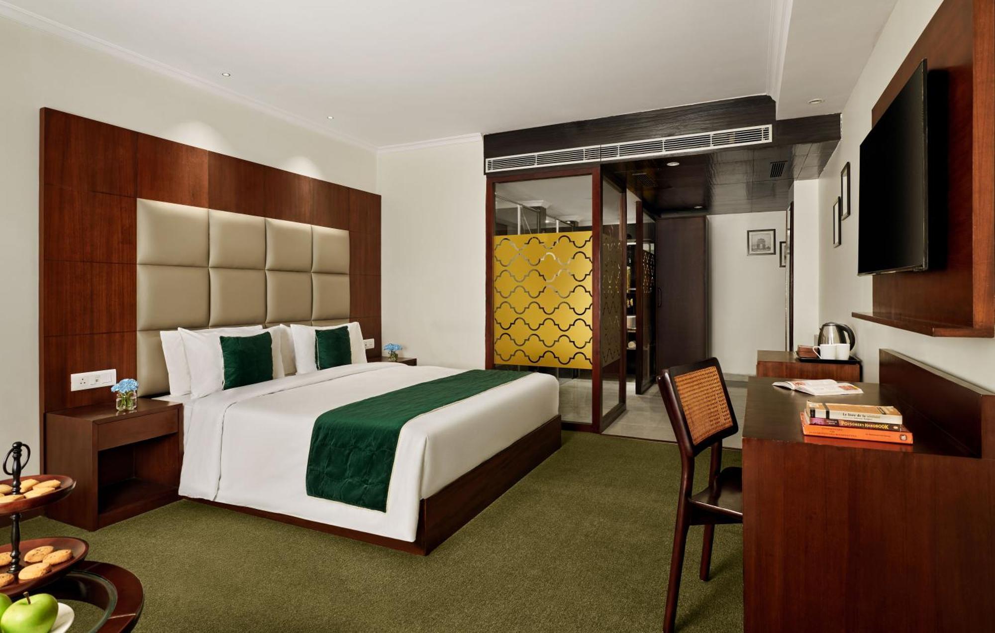 Deventure Sarovar Portico Patel Nagar Nueva Delhi Exterior foto